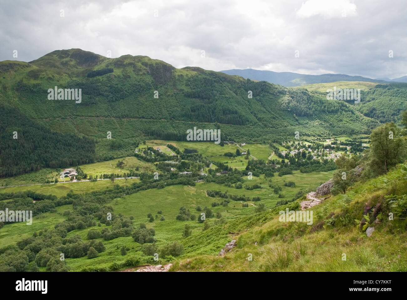 Blick hinunter ins Glen Nevis von den Hängen des Ben Nevis Stockfoto