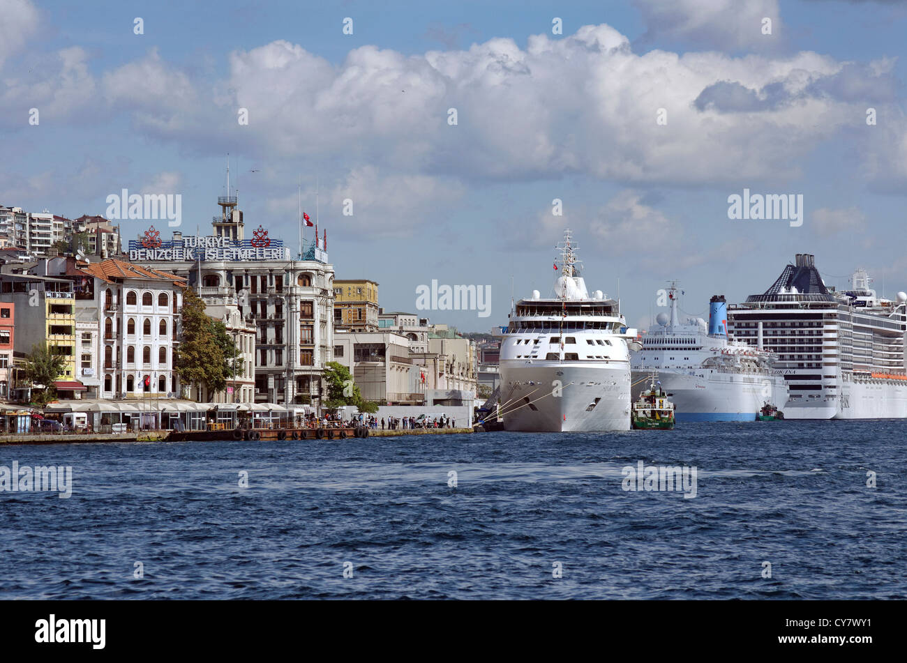 Istanbul-Kreuzfahrt-Terminal, Galata, Europa Shore, Bosporus, Türkei Stockfoto