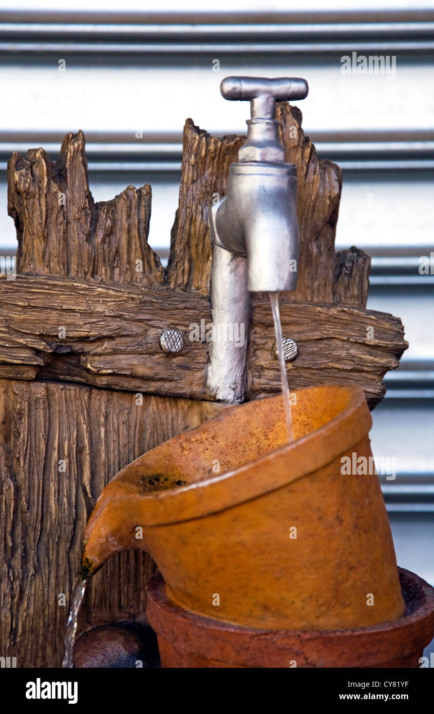 Rustikale Brunnen Stockfoto