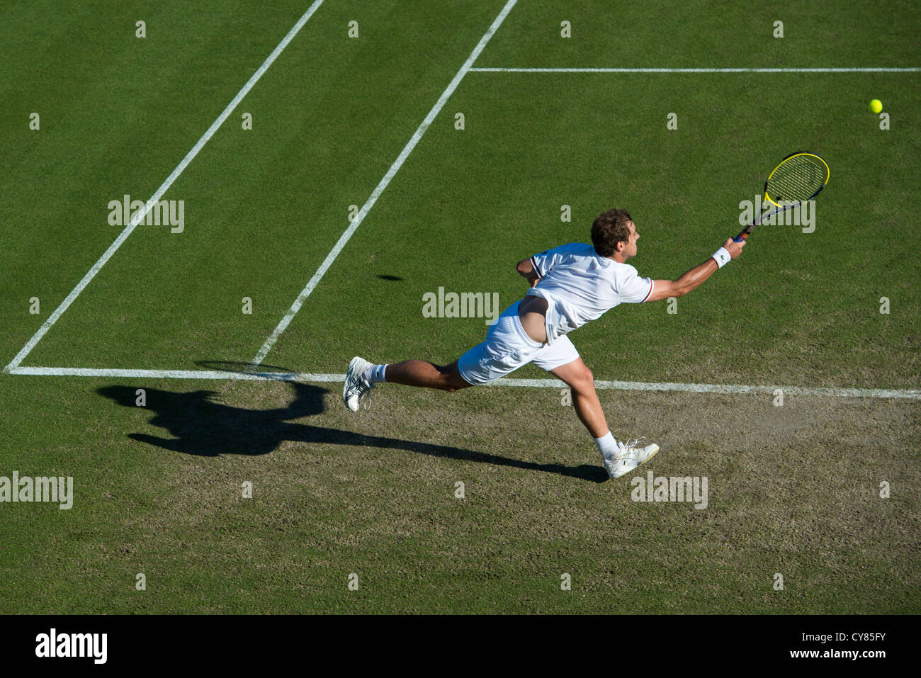 Richard Gasquet in Aktion spielen einzelne reichte daher Hand geschossen auf Hochtouren Stockfoto