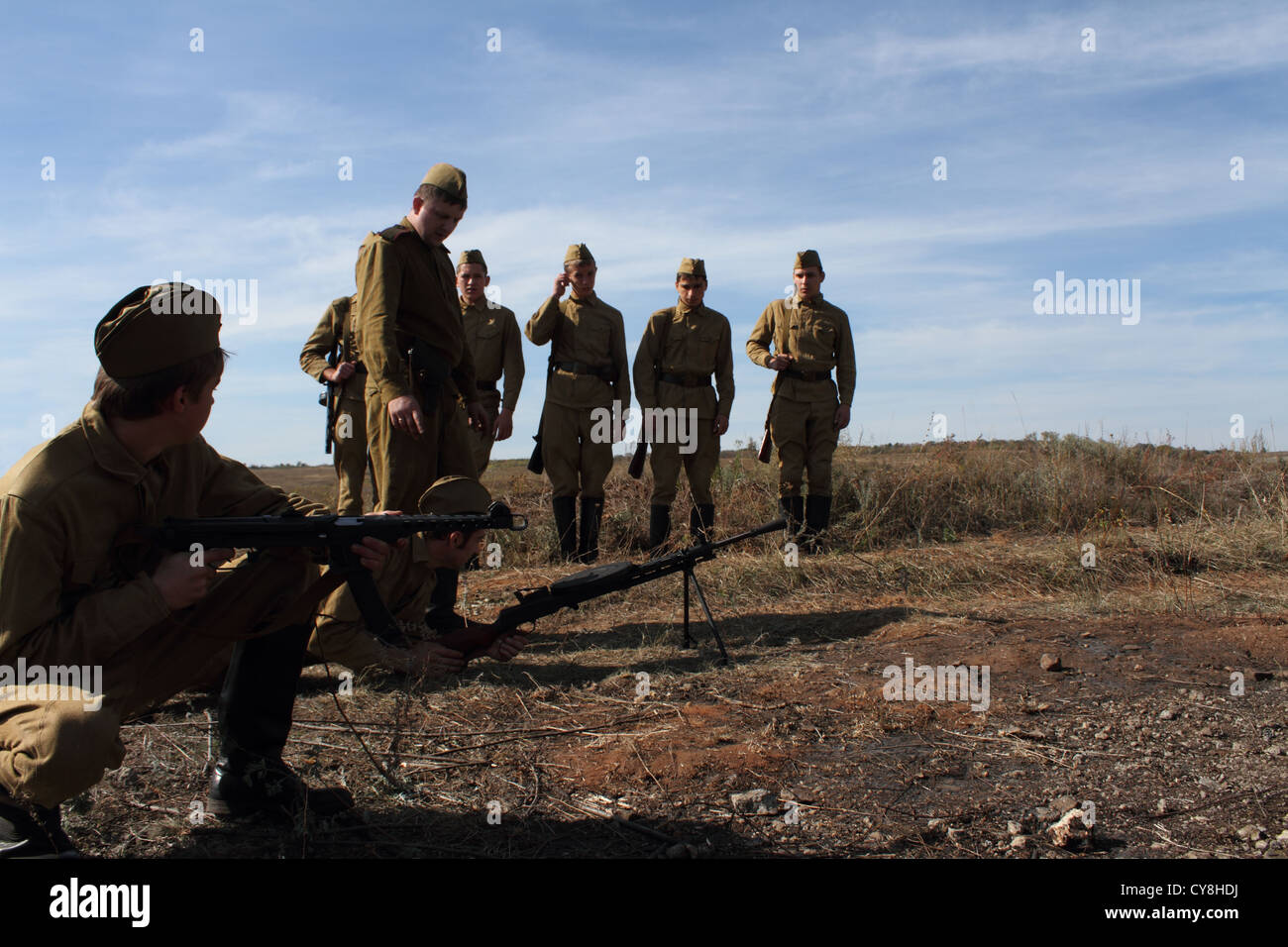 Mitglieder der 'Frontier' Geschichte Club trägt historische sowjetische uniform Stockfoto