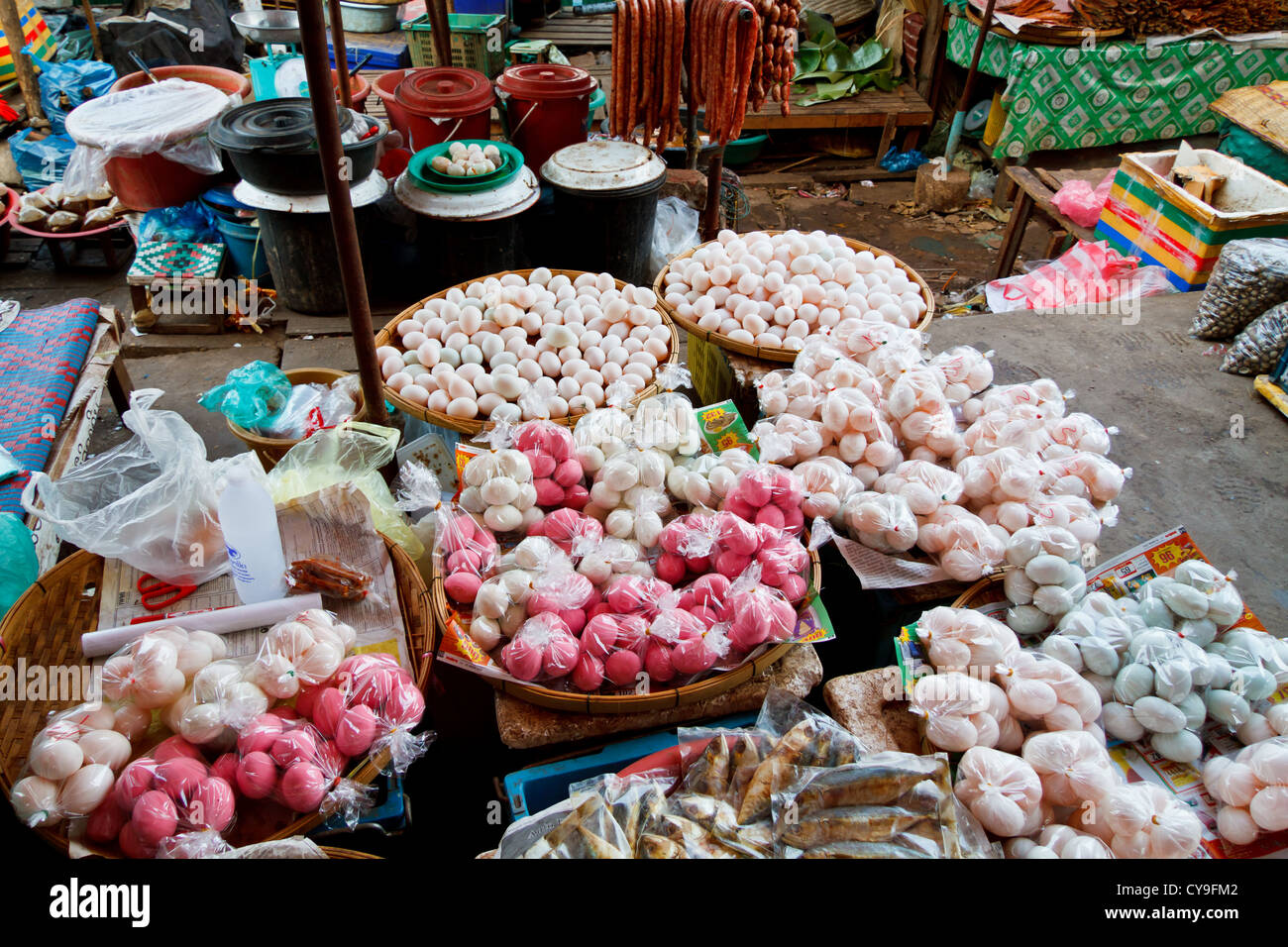 Eiern auf einem Markt in Vientiane, Laos Stockfoto
