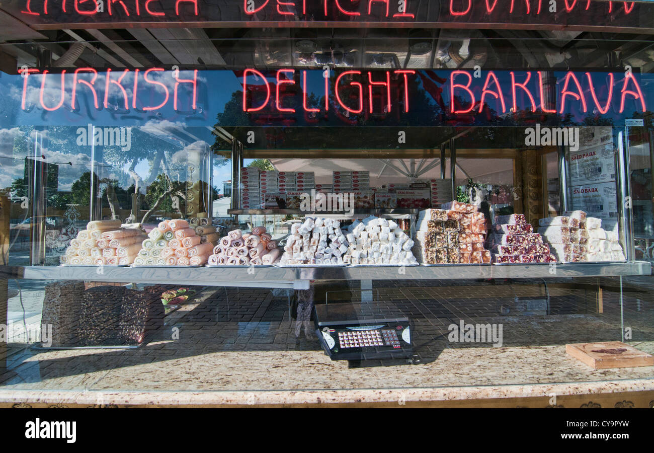Türkisches baklava -Fotos und -Bildmaterial in hoher Auflösung – Alamy