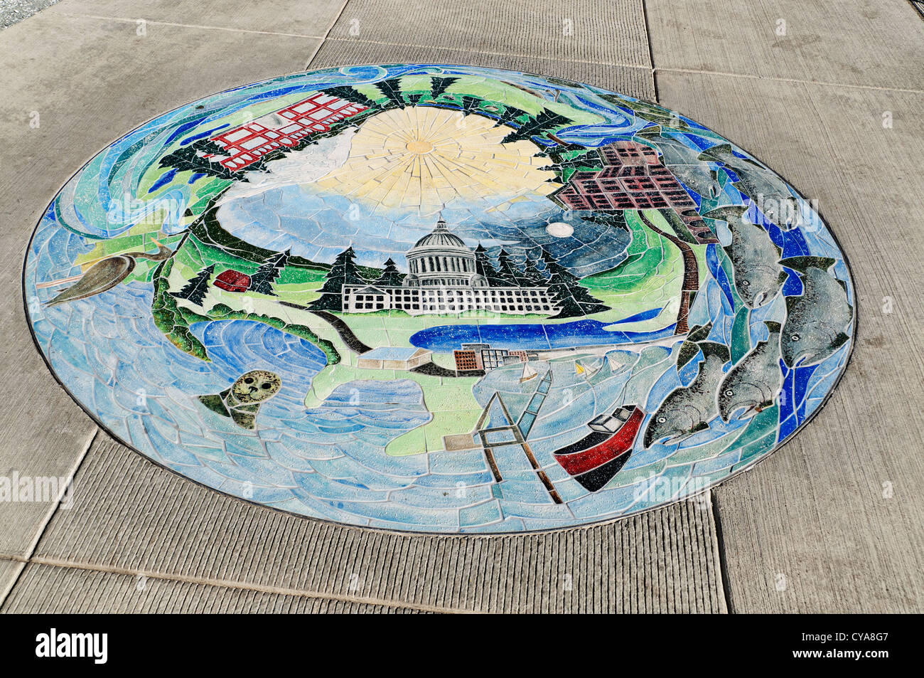 Eine kreisförmige Wasser unter dem Motto Mosaik auf dem Boden an der East Bay öffentlichen Plaza ist ein Beispiel für diesen Park einzigartigen Kunstwerken. Stockfoto