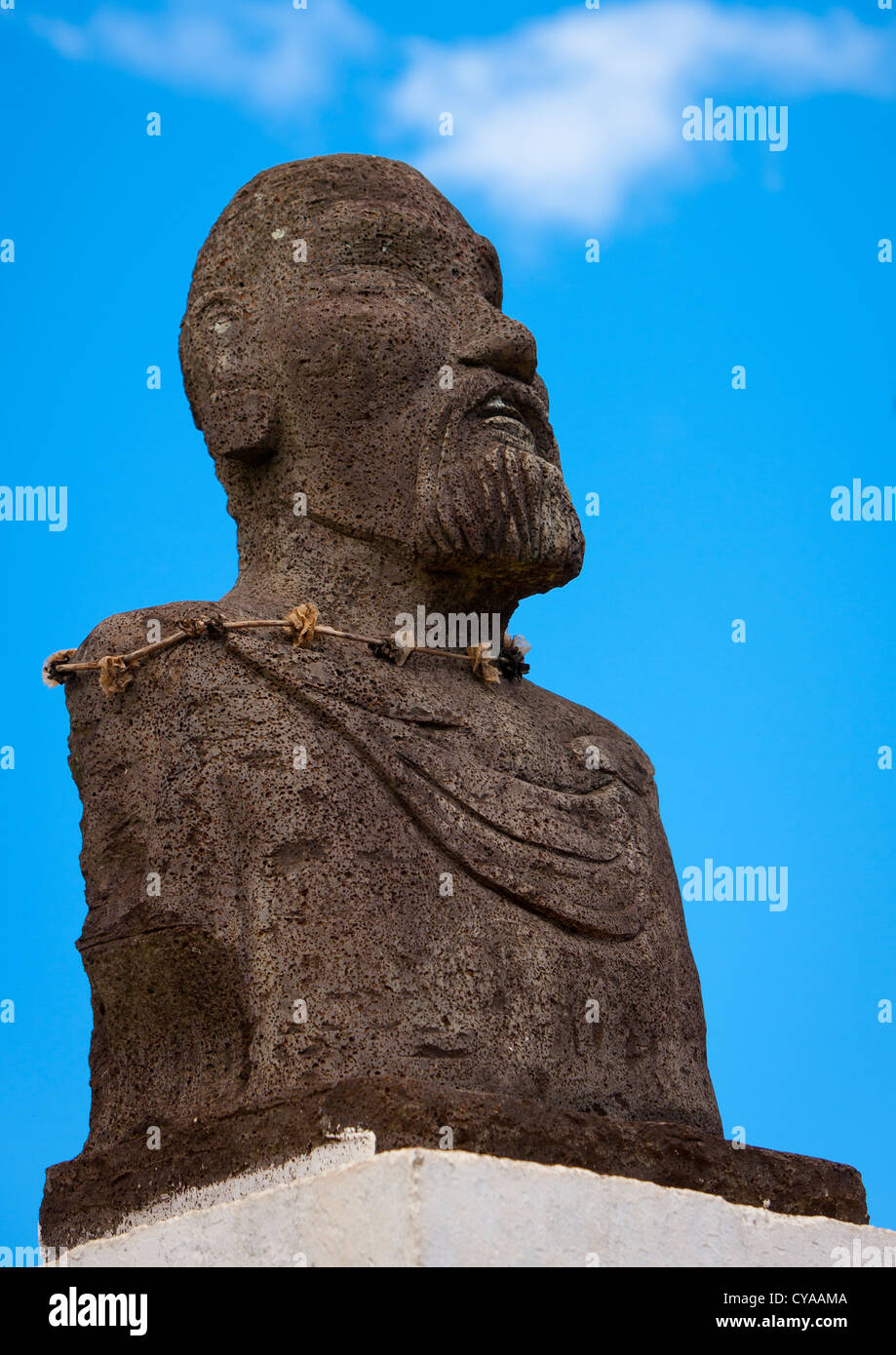 Atamu Tekena Statue, Osterinsel, Hanga Roa, Chile Stockfotografie Alamy