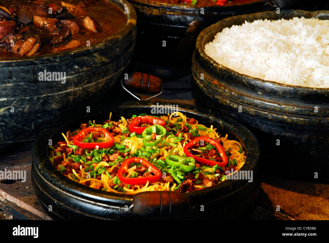 Feijoada zutaten -Fotos und -Bildmaterial in hoher Auflösung – Alamy