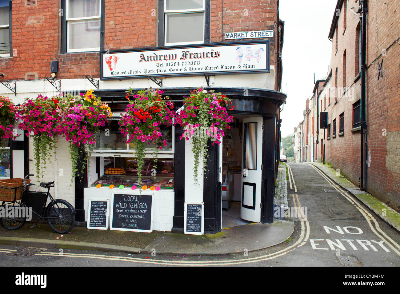 Andrew Francis Metzger-Shop in der Market Street, Ludlow, Shropshire UK Stockfoto