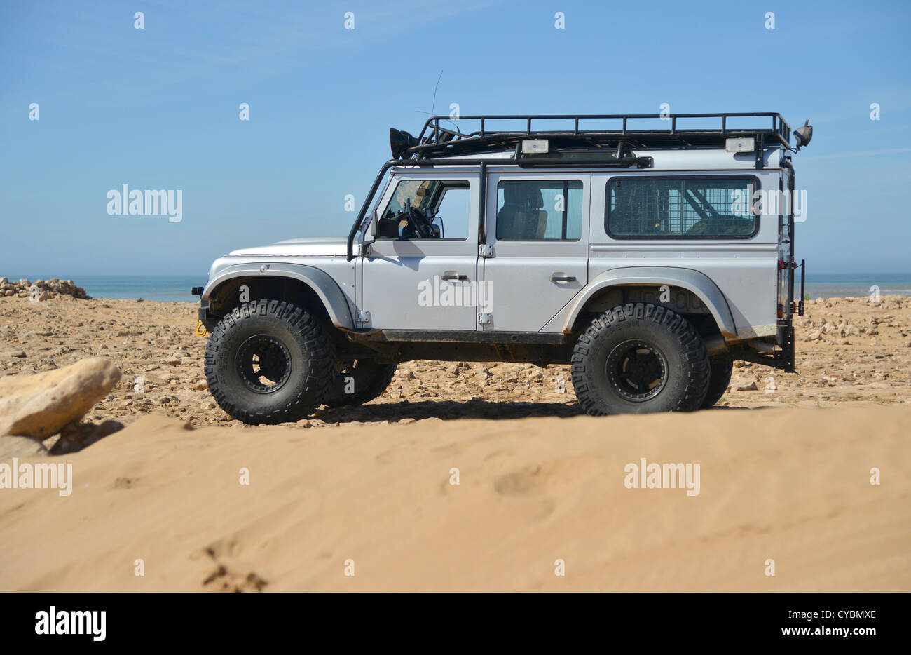 Off Road Expedition vorbereitet 2012 Land Rover Defender 110 mit ...