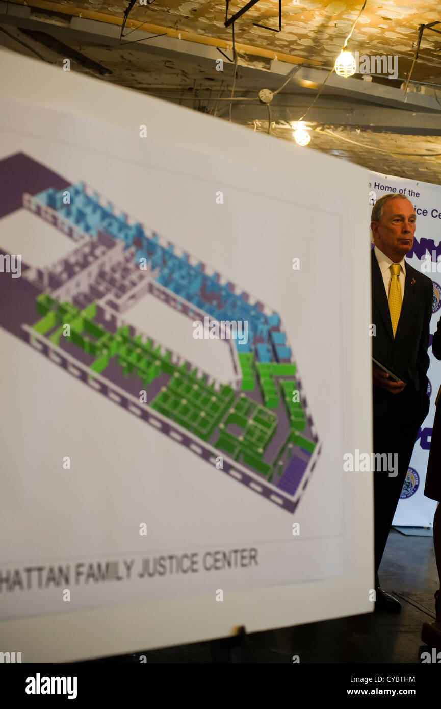 NY Bürgermeister Mike Bloomberg kündigt den Beginn des Baus der vierte New Yorker Familie Justice Center in New York Stockfoto
