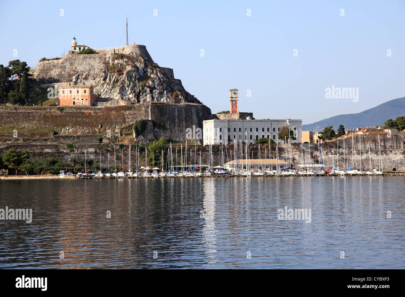 Kerkyra (Korfu) Stadt ist ein Hafen an der Westküste von der Korfu Insel im Ägäischen Meer. Griechenland. Stockfoto