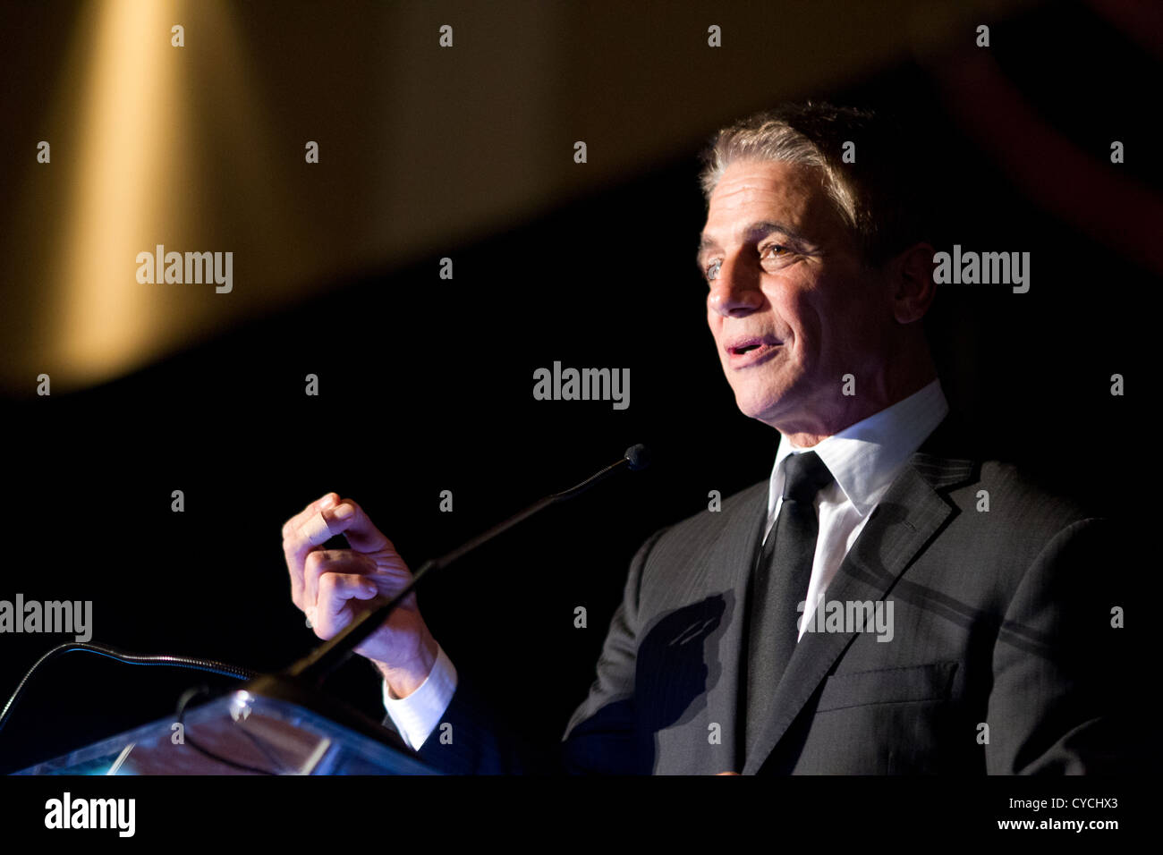 Schauspieler, Lehrer und Autor Tony Danza spricht, während die Texas Book Festival in Austin, Texas Stockfoto