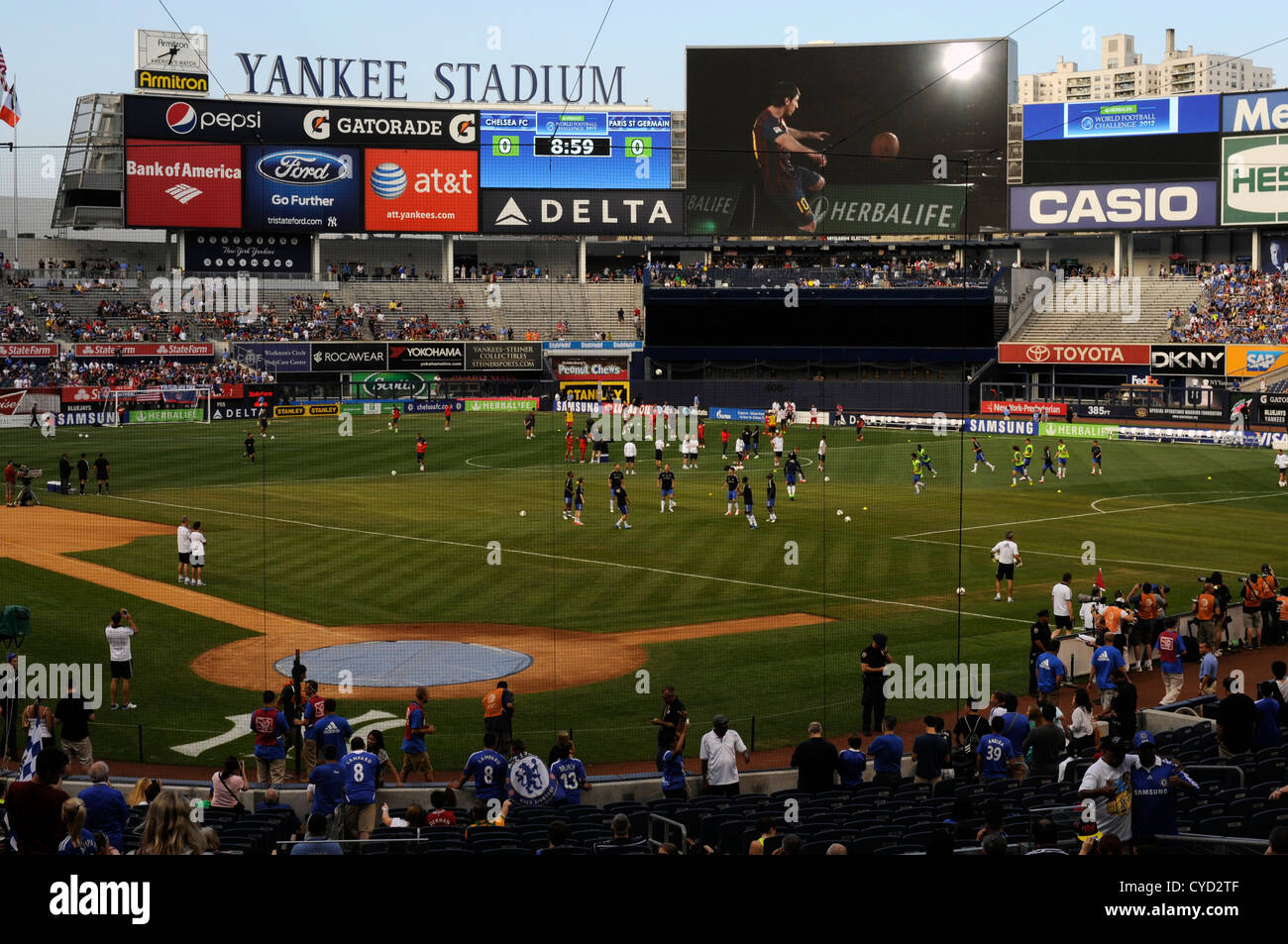 Chelsea Football Club spielen Paris Saint-Germain auf ihrer Tour vor der Saison von Amerika im Yankee Stadium in New York City, USA. Stockfoto