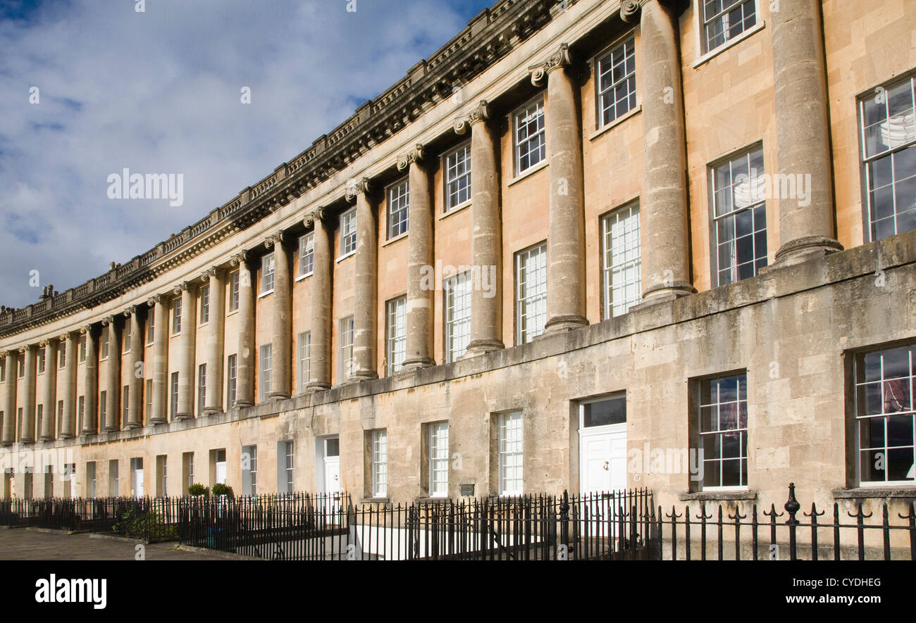 Royal Crescent, Bath, Somerset, England georgianische Architektur Architekt John Wood der jüngeren zwischen 1767 und 1774 erbaut. Stockfoto