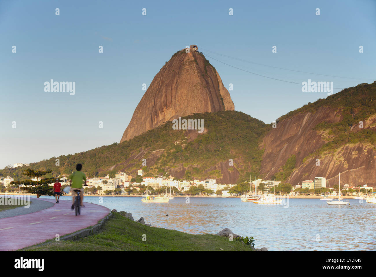 Botafogo-Bucht und Zuckerhut (Pao de Acucar), Rio De Janeiro, Brasilien Stockfoto