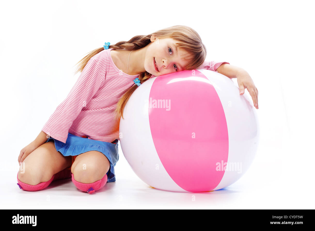 Mädchen mit Ball Stockfoto