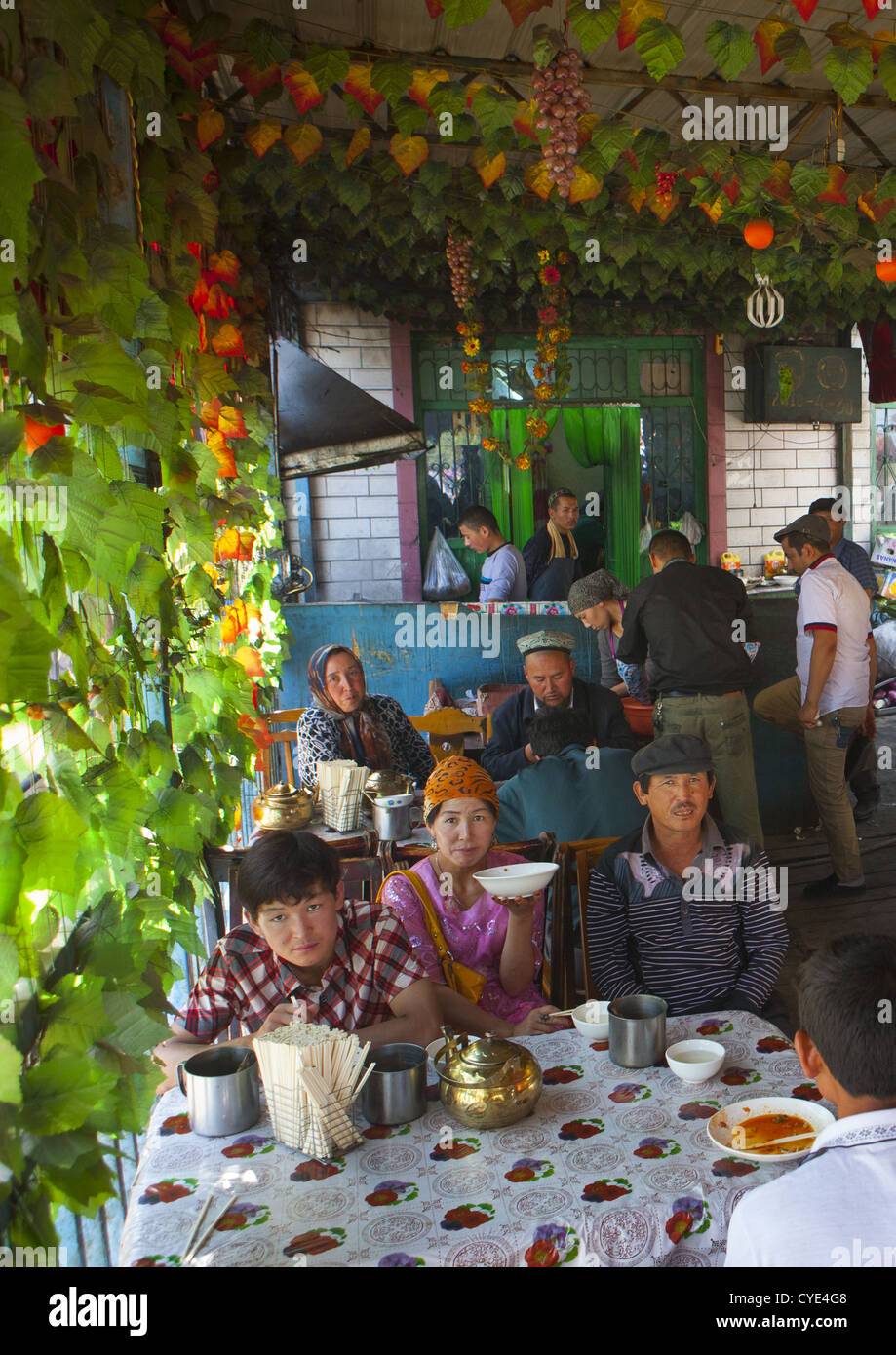 Restaurant In Serik Buya Markt, Yarkand, Xinjiang Uyghur autonome Region, China Stockfoto