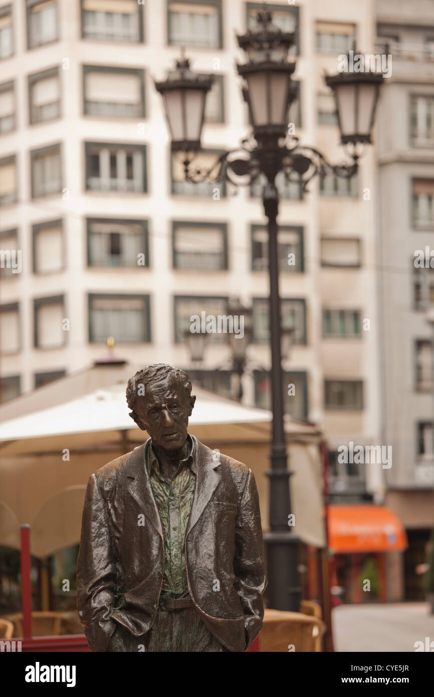 Spanien, Region Asturien, Provinz Asturien, Oviedo, Statue von Regisseur Woody Allen Stockfoto