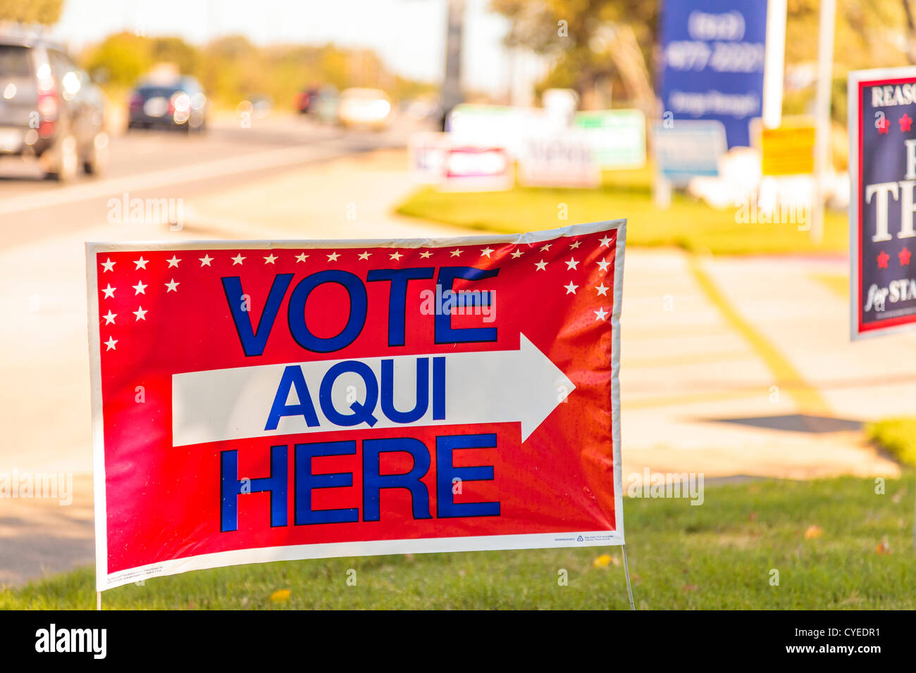 US früh Stimmen Wahllokale schließen heute. Frühzeitige Abstimmung Station in einem Supermarkt in Austin, Texas Stockfoto