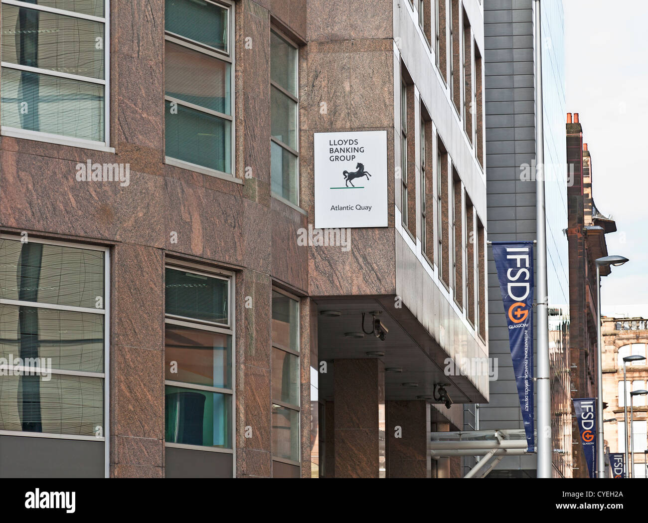 Haupteingang zur Lloyds Banking Group-Telefonie-Büro in Atlantic Quay, International Financial Services District, Glasgow Stockfoto