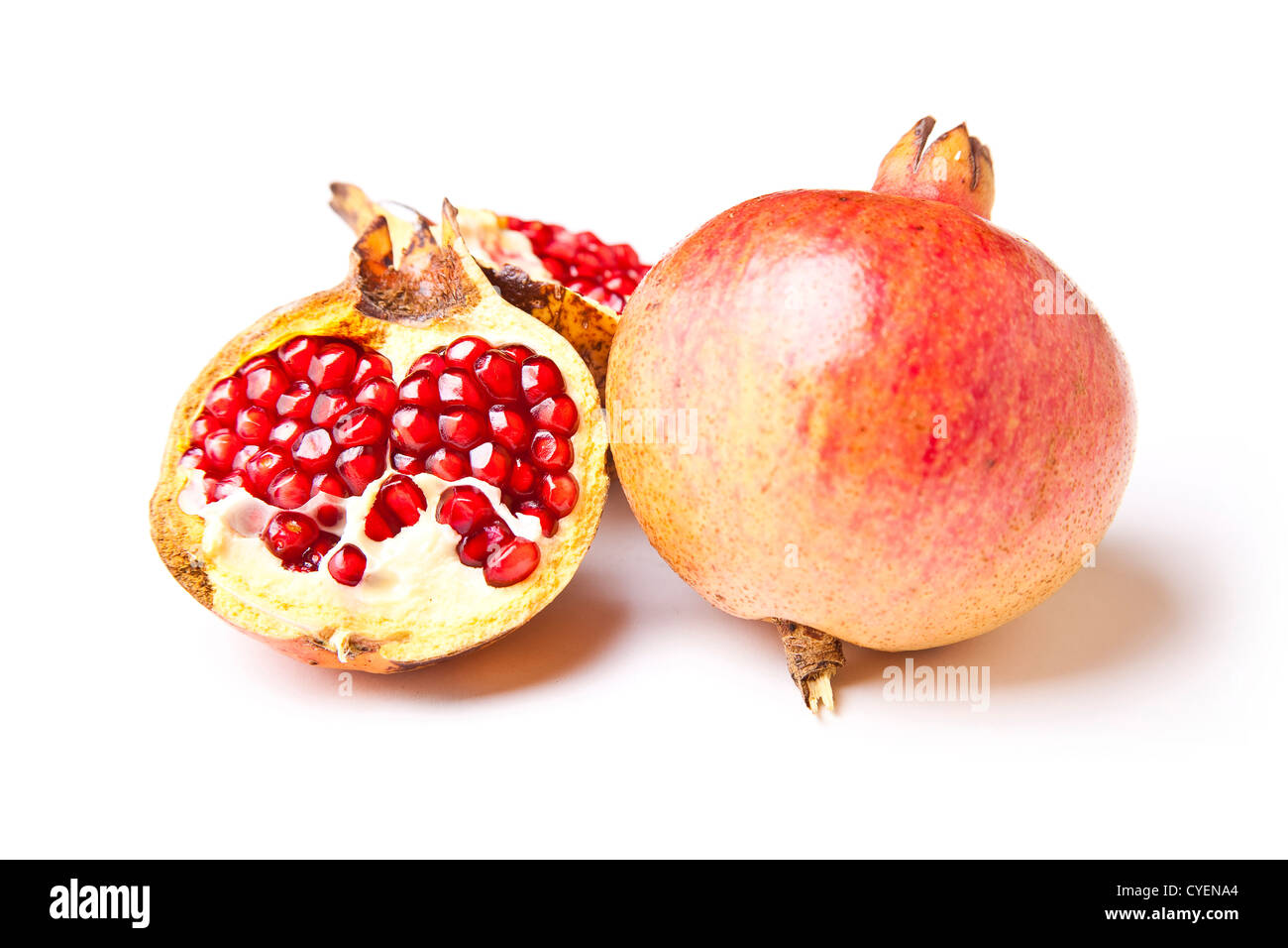 Granatapfel auf weißem Hintergrund, Obst - Bio-Lebensmittel Stockfoto