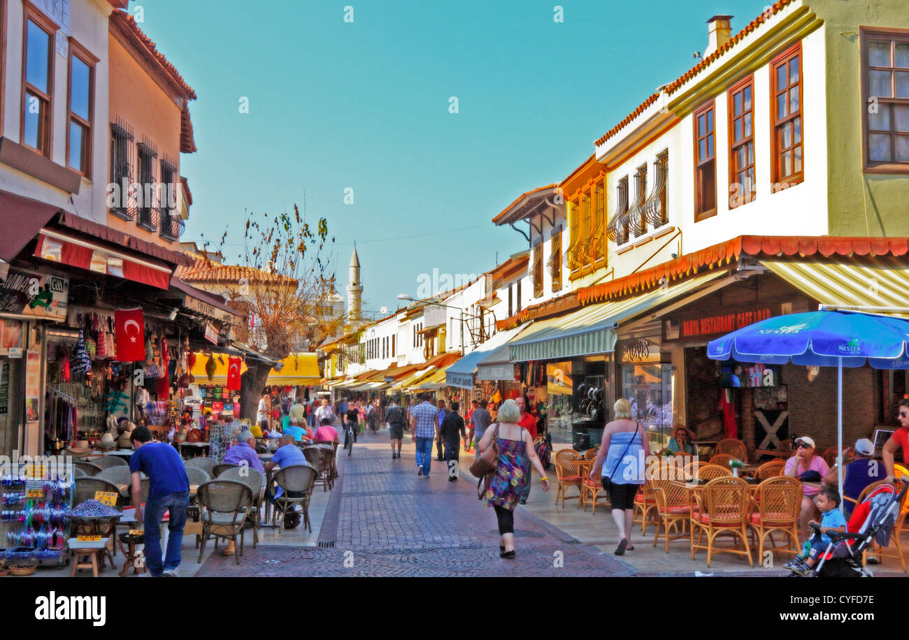 Das zentrale Einkaufsviertel von Kusadasi, Türkei Stockfotografie Alamy