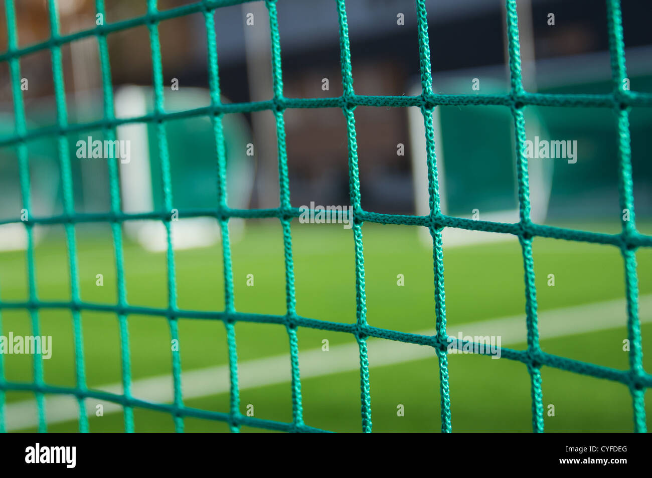 Mesh und weiße Linie auf Fußball Tore Hintergrund Stockfoto