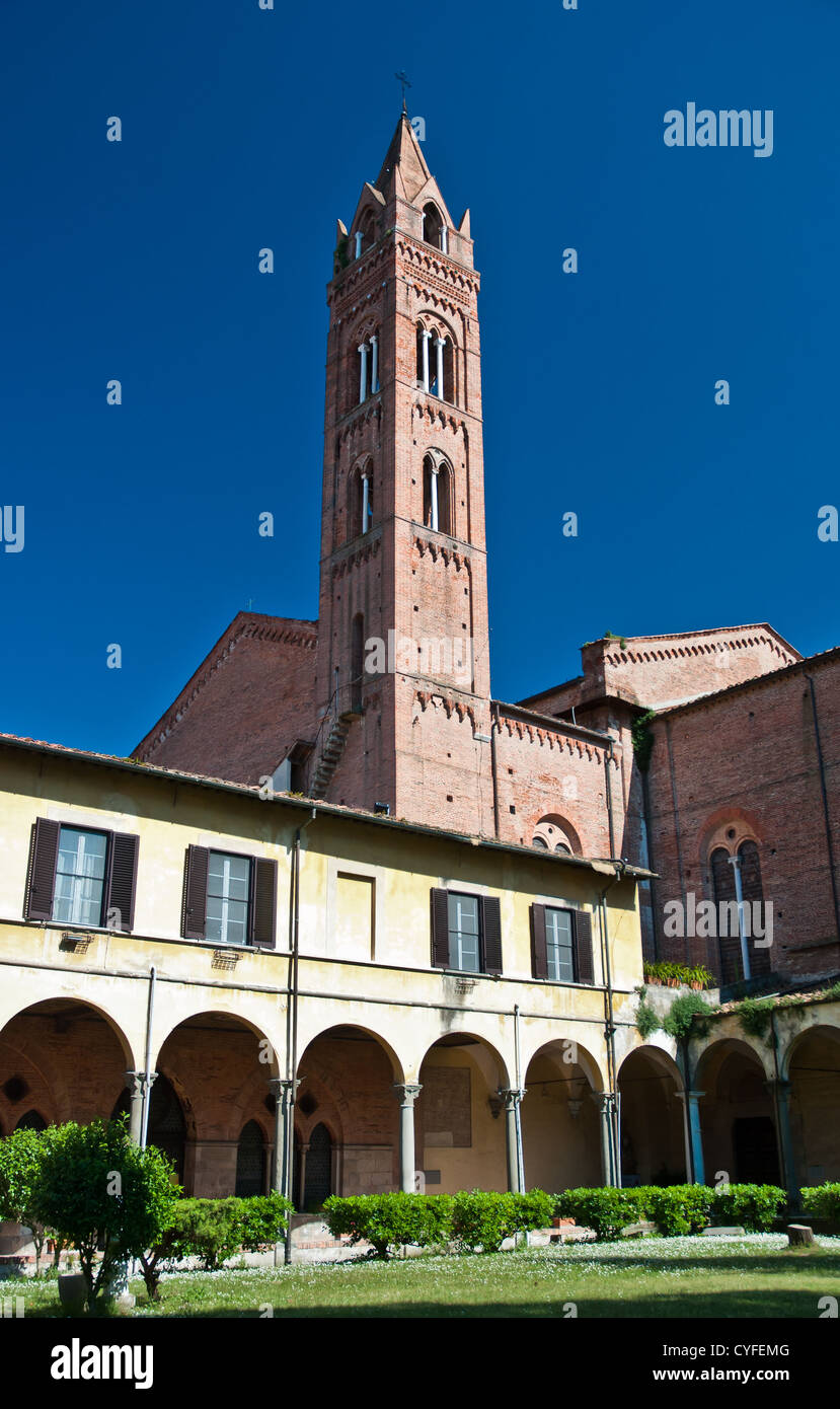 Innenhof der St. Francis, Kirche in Pisa, Italien Stockfoto