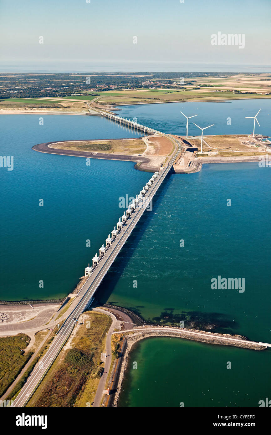 Die Niederlande, Kamperland, Oosterschelde Sturmflutwehr. Ein Teil der Deltawerke. Antenne. Stockfoto