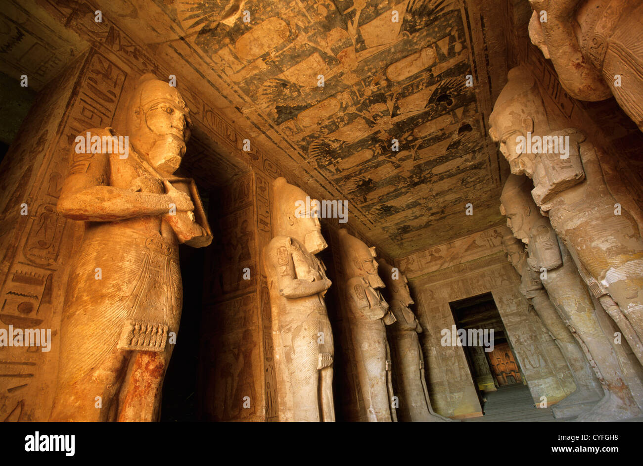 Ägypten, Abu Simbel Tempel von Abu Simbel. Tempel von Ramses II. Innenraum. Stockfoto