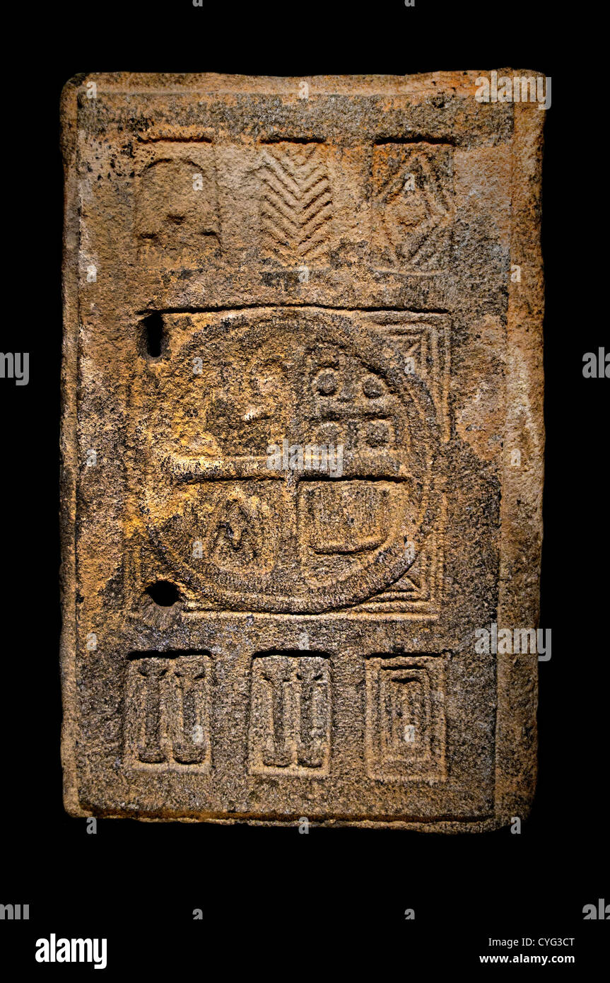 400-600 byzantinische Syrien oder Heiliges Land Israel: Basalt Grab Tür Holy Cross Stockfoto