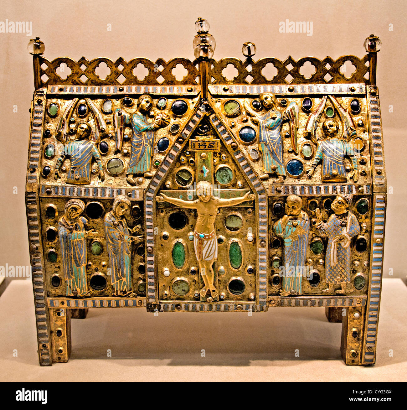 Chasse mit dem Leben des Christus 1235 – 45 Limoges Frankreich Französisch Kupfer 34 cm Goldschmied Stockfoto