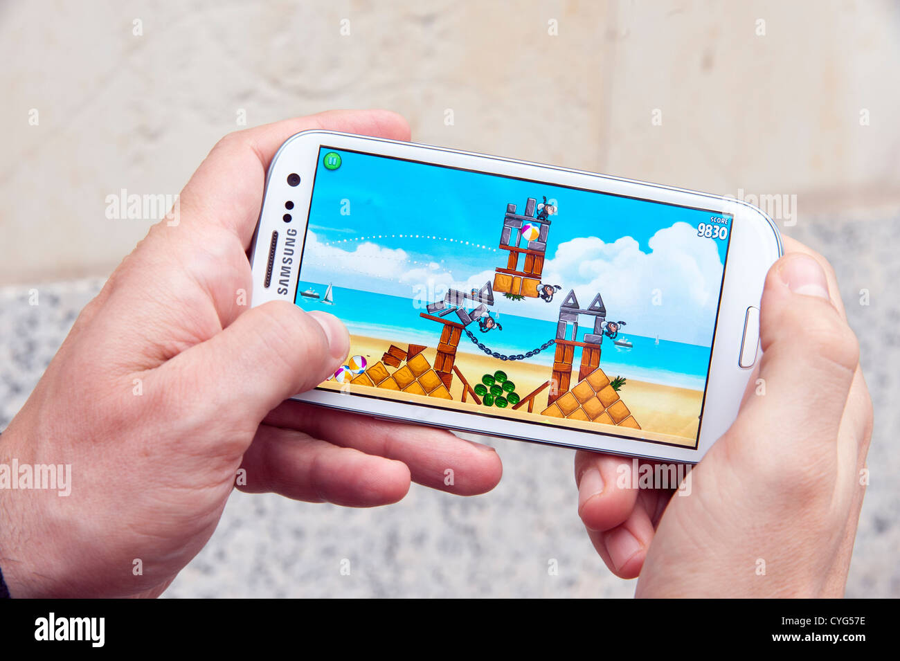 Angry Birds Spiel auf Smartphone Samsung Galaxy S3 Stockfoto