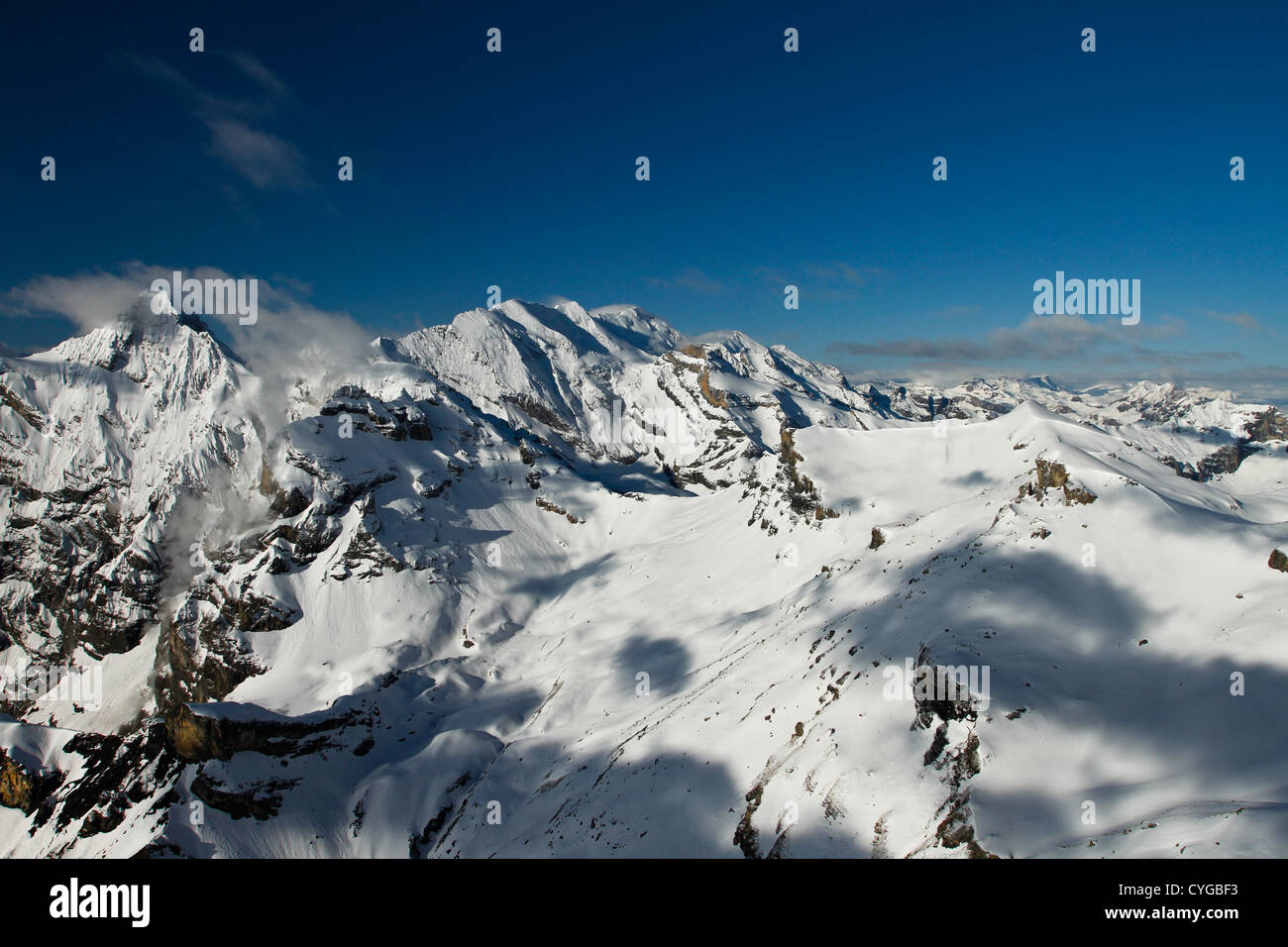 Schweizer Alpen, Berner Oberland. Aussicht vom Piz Gloria auf dem Schilthorn-Berg Stockfoto