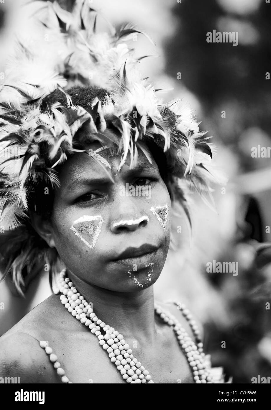 Stamm Frau während Mt Hagen Sing Sing, Western Highlands, Papua Neu Guinea Stockfoto