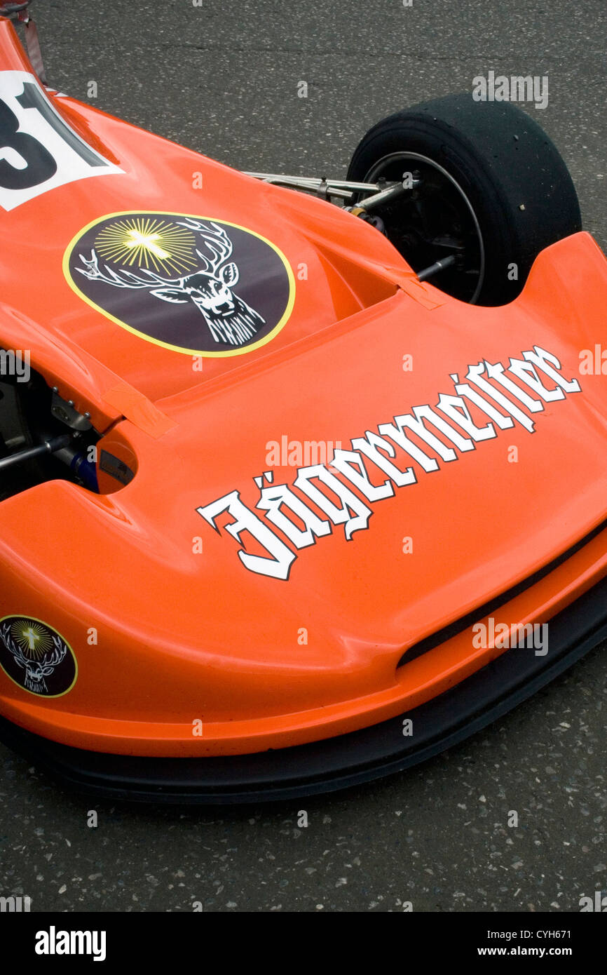 Die Nase einen Jägermeister gesponsert klassischen Rennwagen. Stockfoto