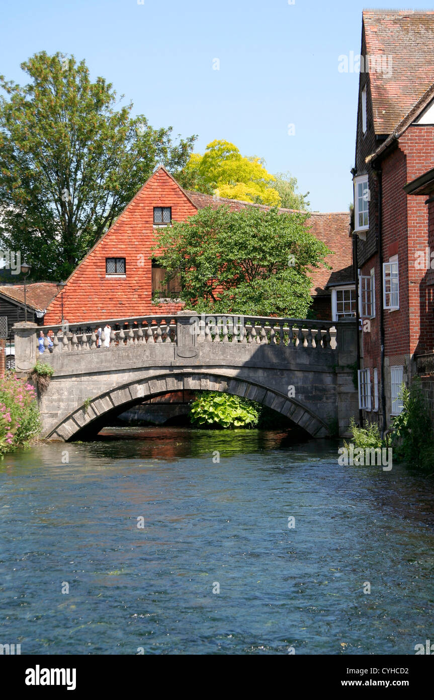 Stadt Brücke Mill und Fluss Itchen Winchester Hampshire England UK Stockfoto