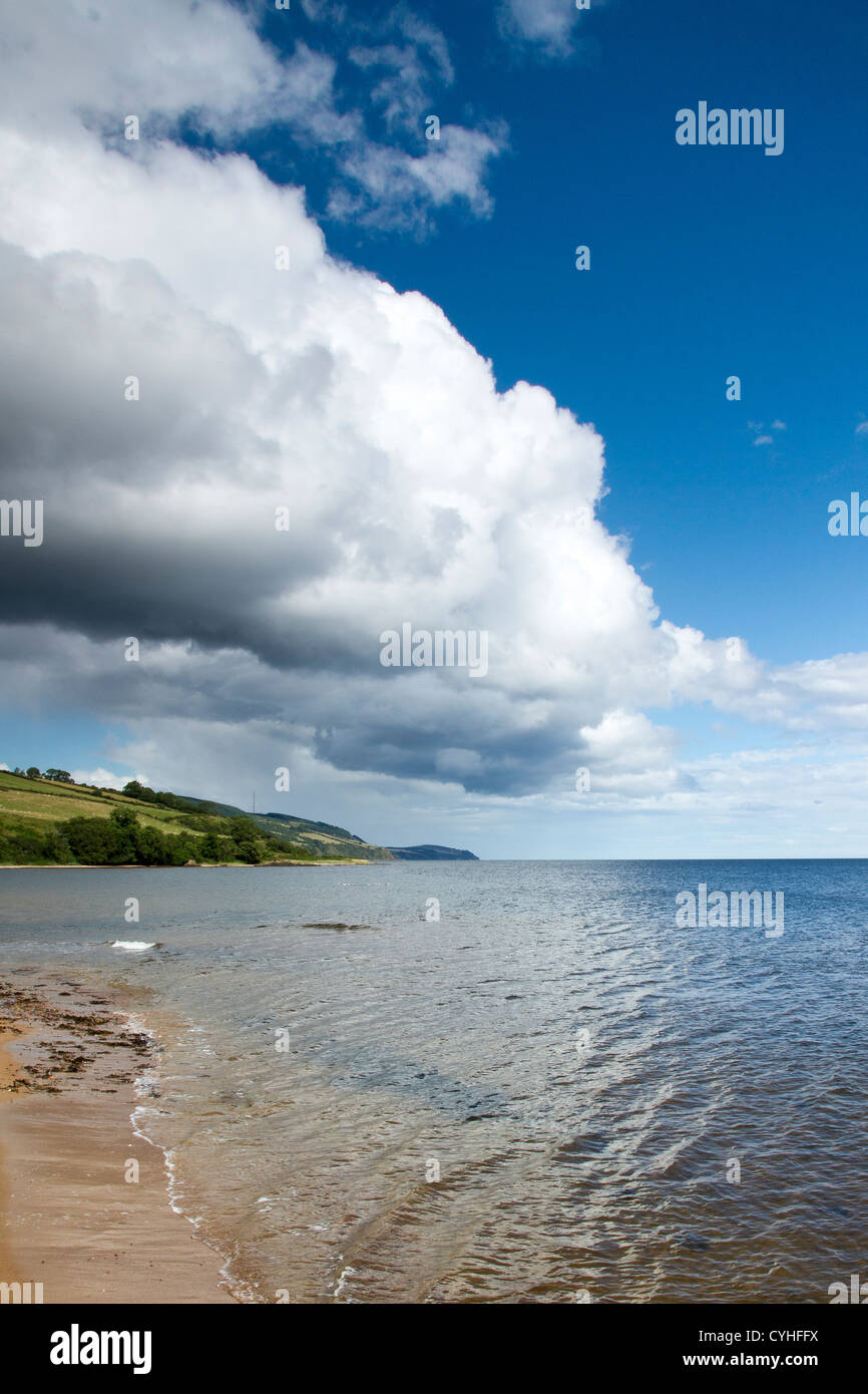 Rosemarkie Strand und Wolken Stockfoto