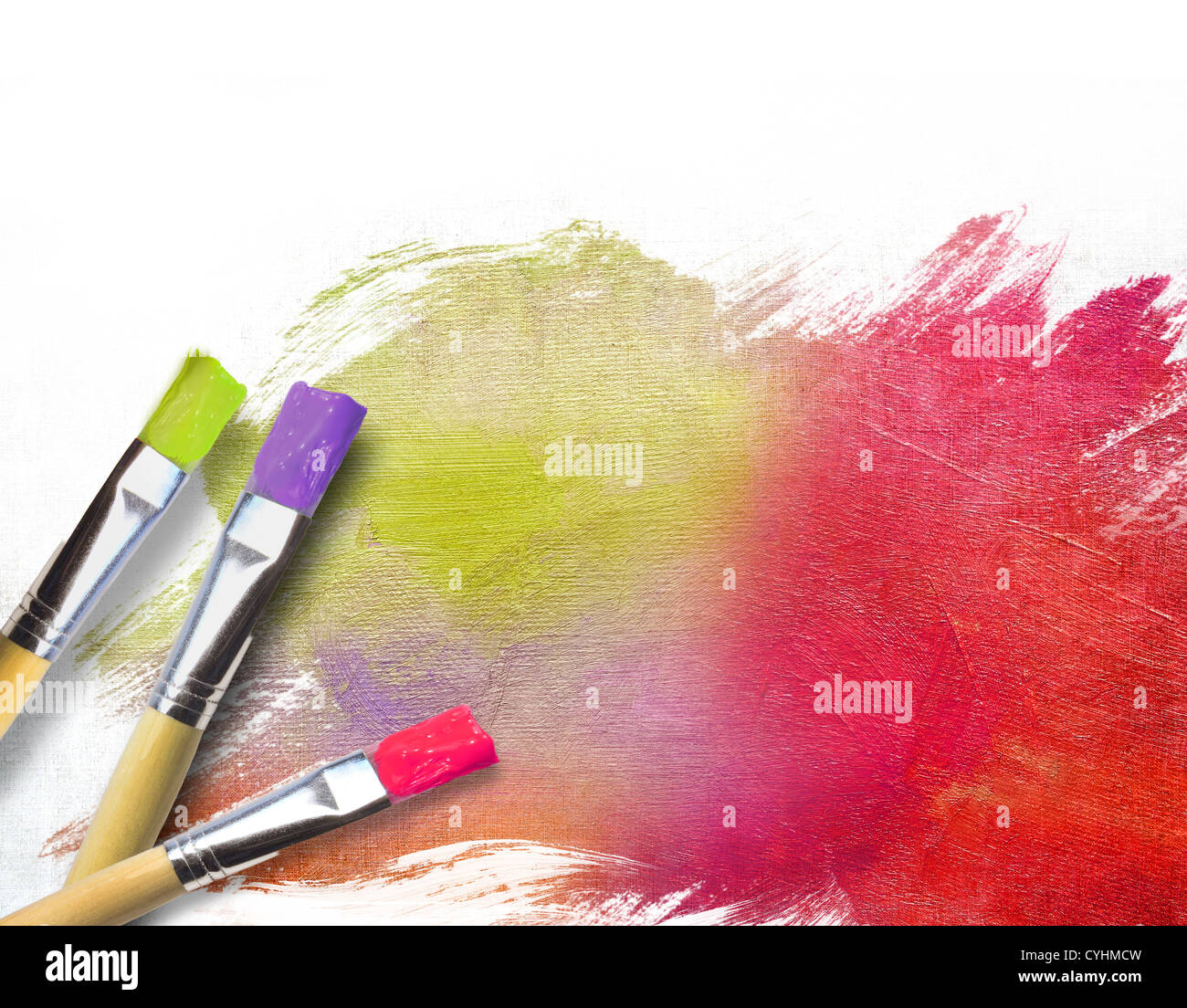 Künstler-Pinsel mit einer halben fertig lackiert Farbe Leinwand Stockfoto