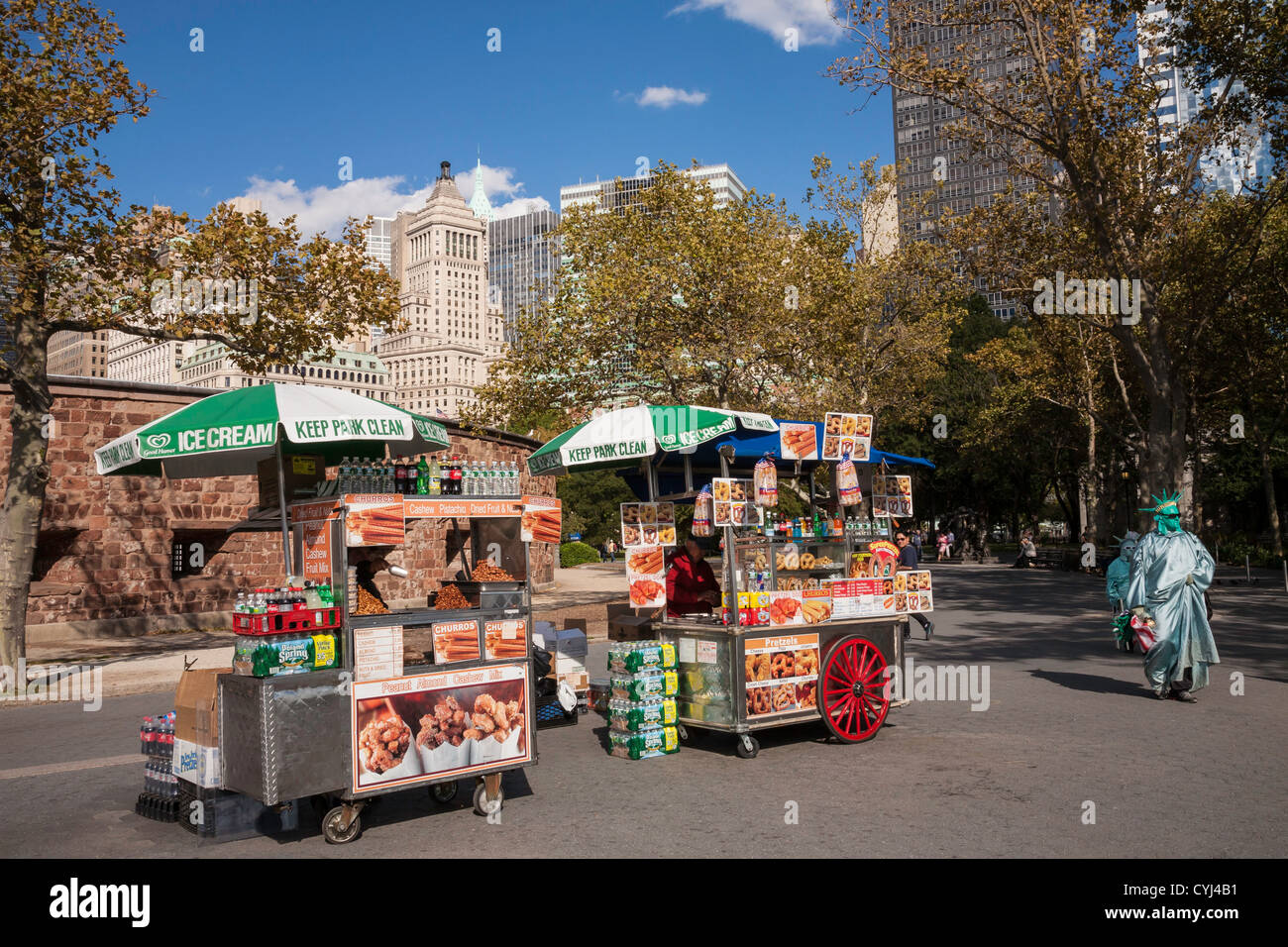 Straßenhändler Essen Cart, Castle Clinton, Battery Park, USA Stockfoto