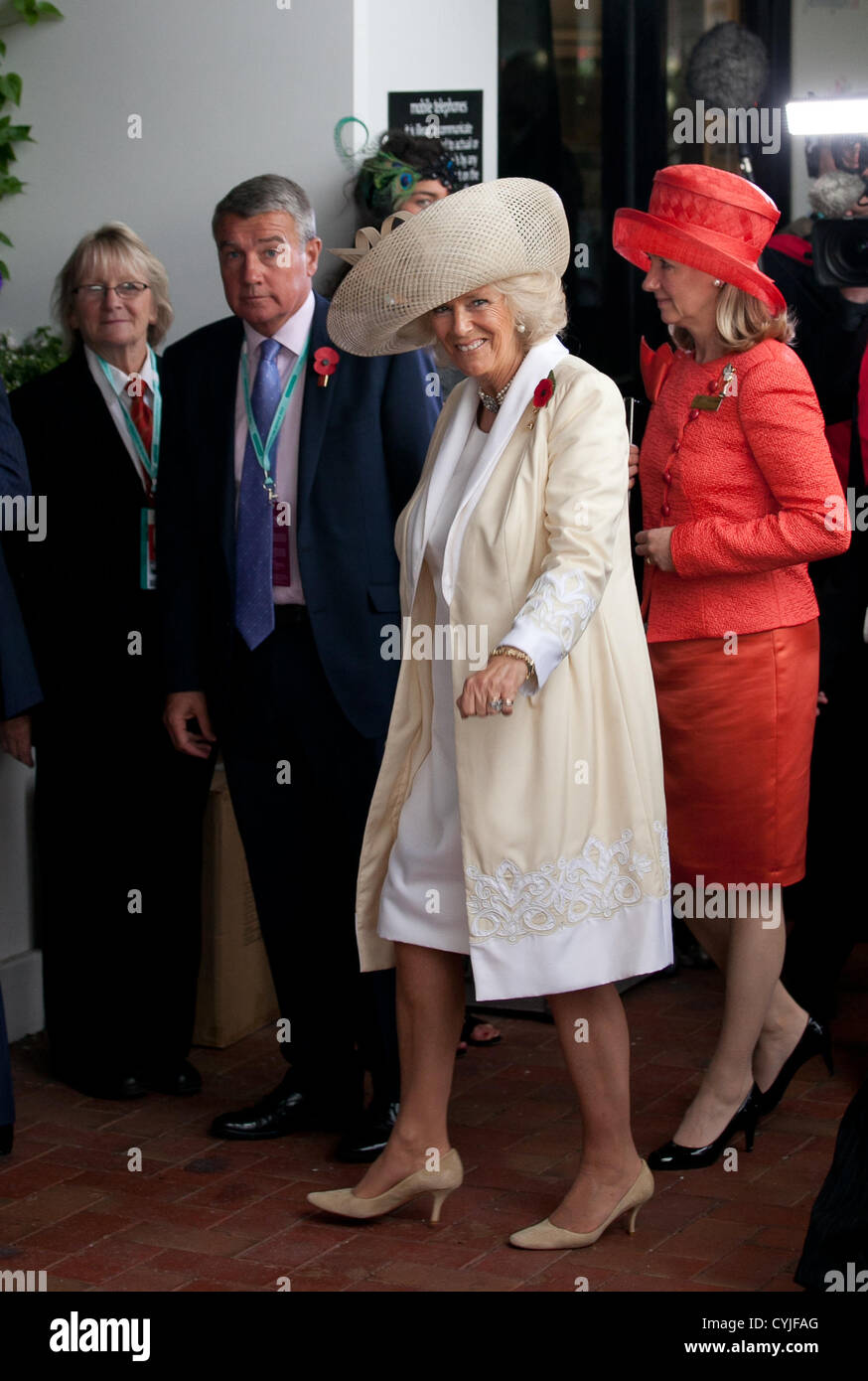 Die Prince Of Wales und die Herzogin von Cornwall besuchen Sie Australien. Teilnahme an der Melbourne Cup am Dienstag, 6. November 2012 hier gesehen. Stockfoto