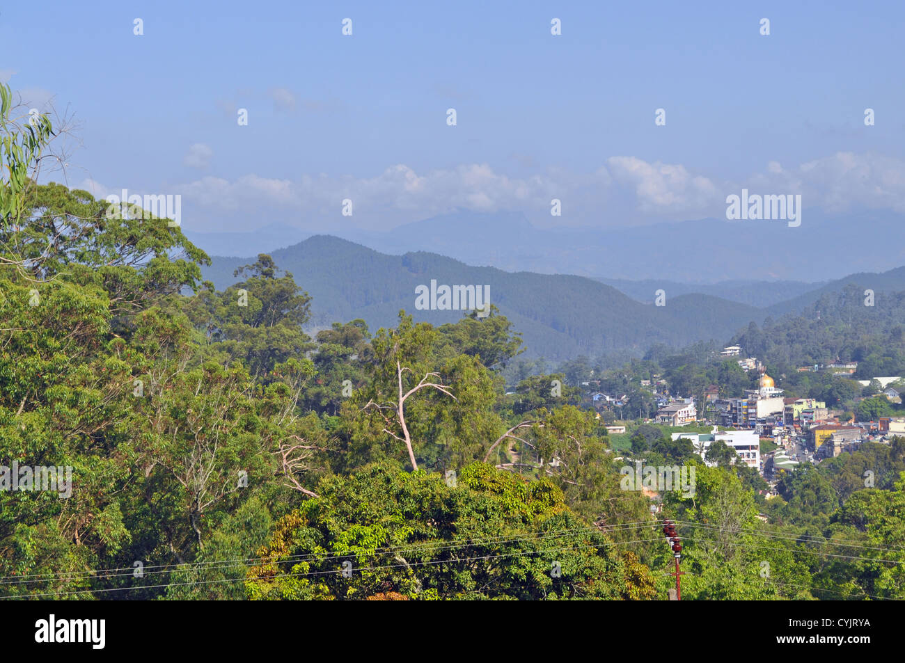 Blick über den südlichen Hügeln von Sri Lanka in der Nähe von Bandarawela. Stockfoto