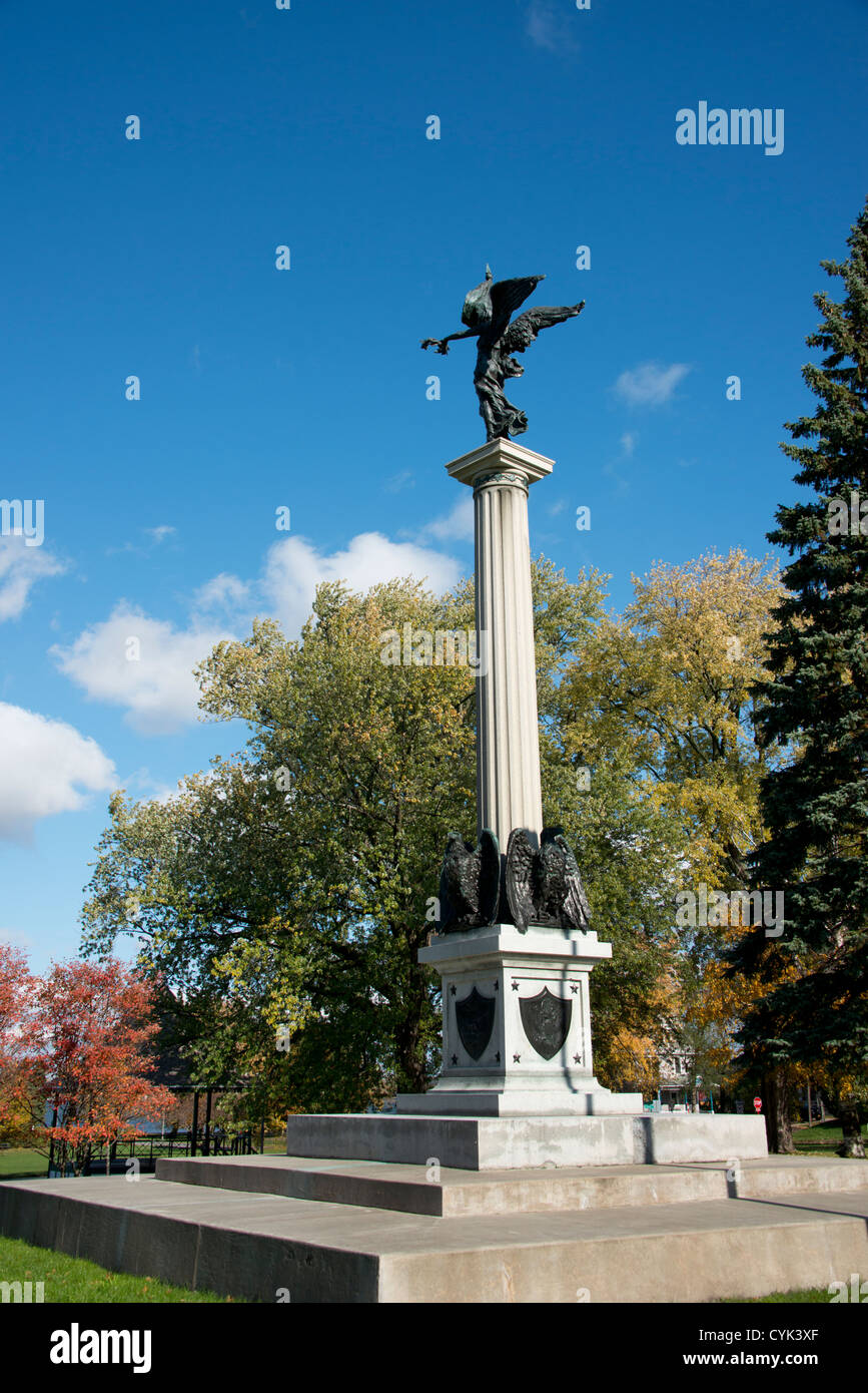 Ogdensburg, New York. Soldaten und Matrosen Krieg des Denkmals
