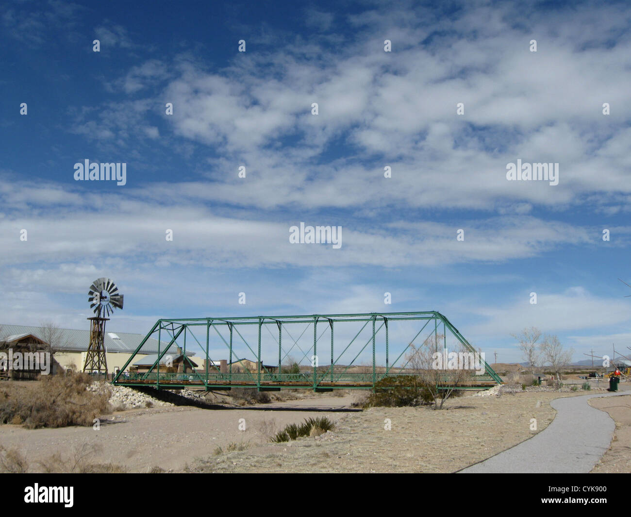 Die "Grüne Brücke", die älteste Stahl Autobahnbrücke in New Mexico. Ursprünglich der Pecos River Bridge in Chaves County (1902 – 1943), t Stockfoto