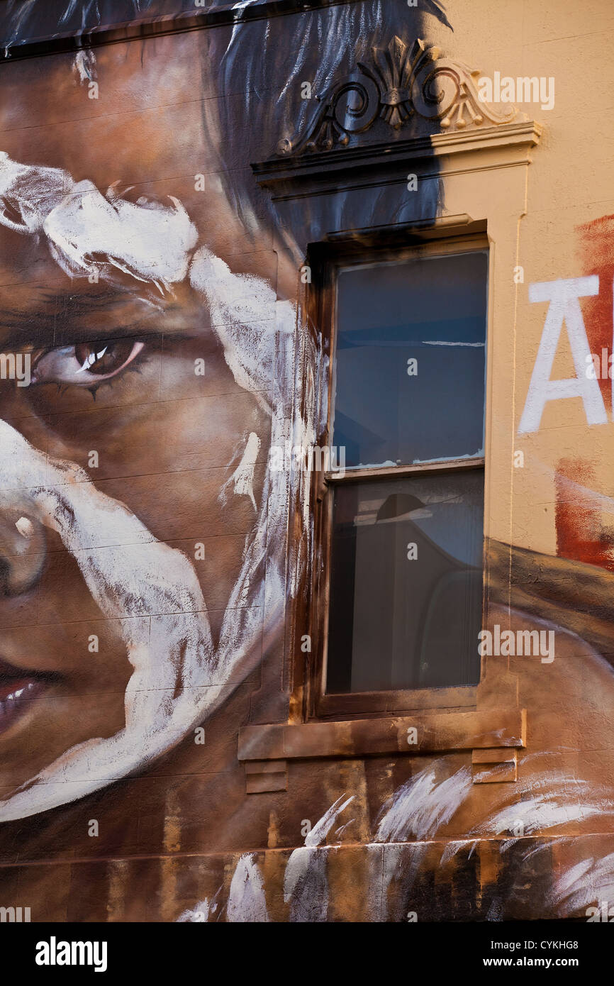 Aborigines Gesicht Graffiti in Melbourne Street Kunstgemälde in Fitzroy Australien Stockfoto