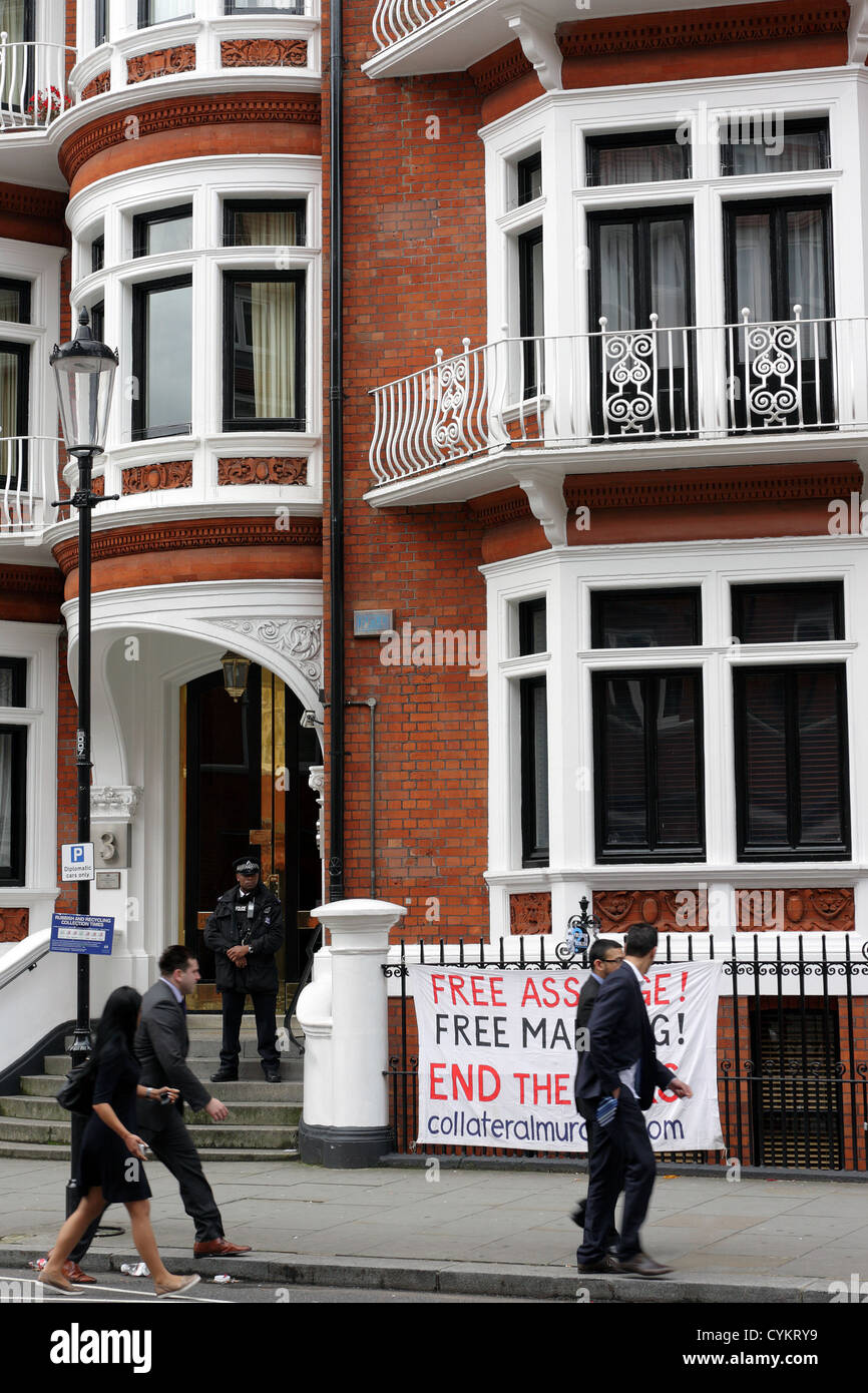 Ecuador Botschaft in Knightsbridge, London, wo Julian Assange politisches Asyl beantragt. Stockfoto
