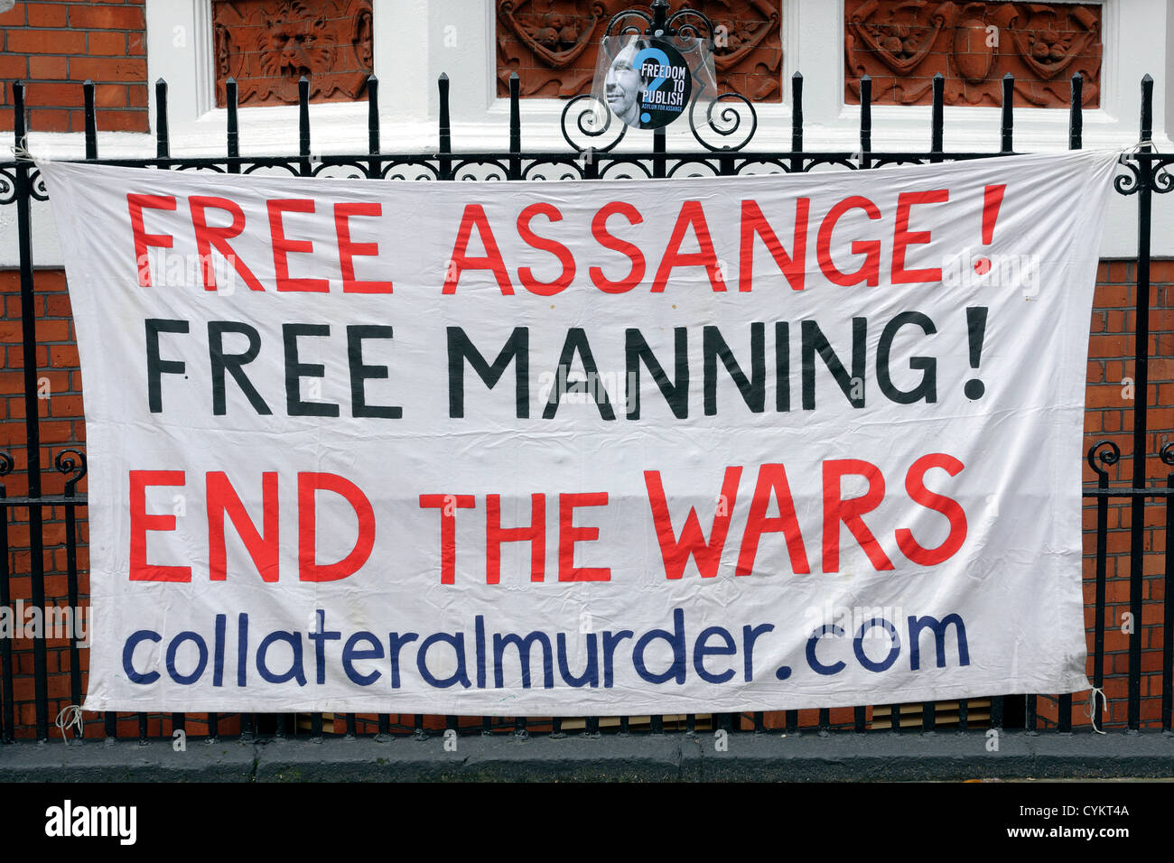 Ecuador Botschaft in Knightsbridge, London, wo Julian Assange politisches Asyl beantragt. Stockfoto