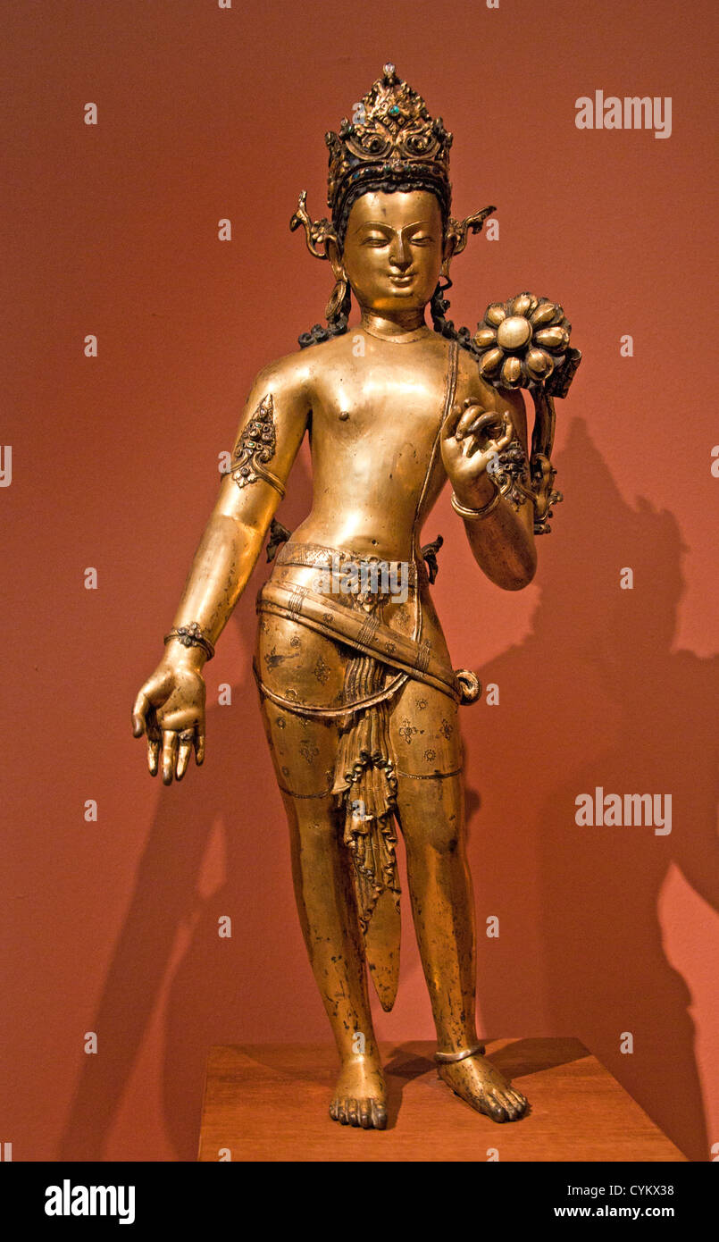 Der Bodhisattva Padmapani Lokeshvara, eine vergoldete Kupferstatue aus dem 11. Jahrhundert aus dem Kathmandu-Tal im Metropolitan Museum of Art, Stockfoto