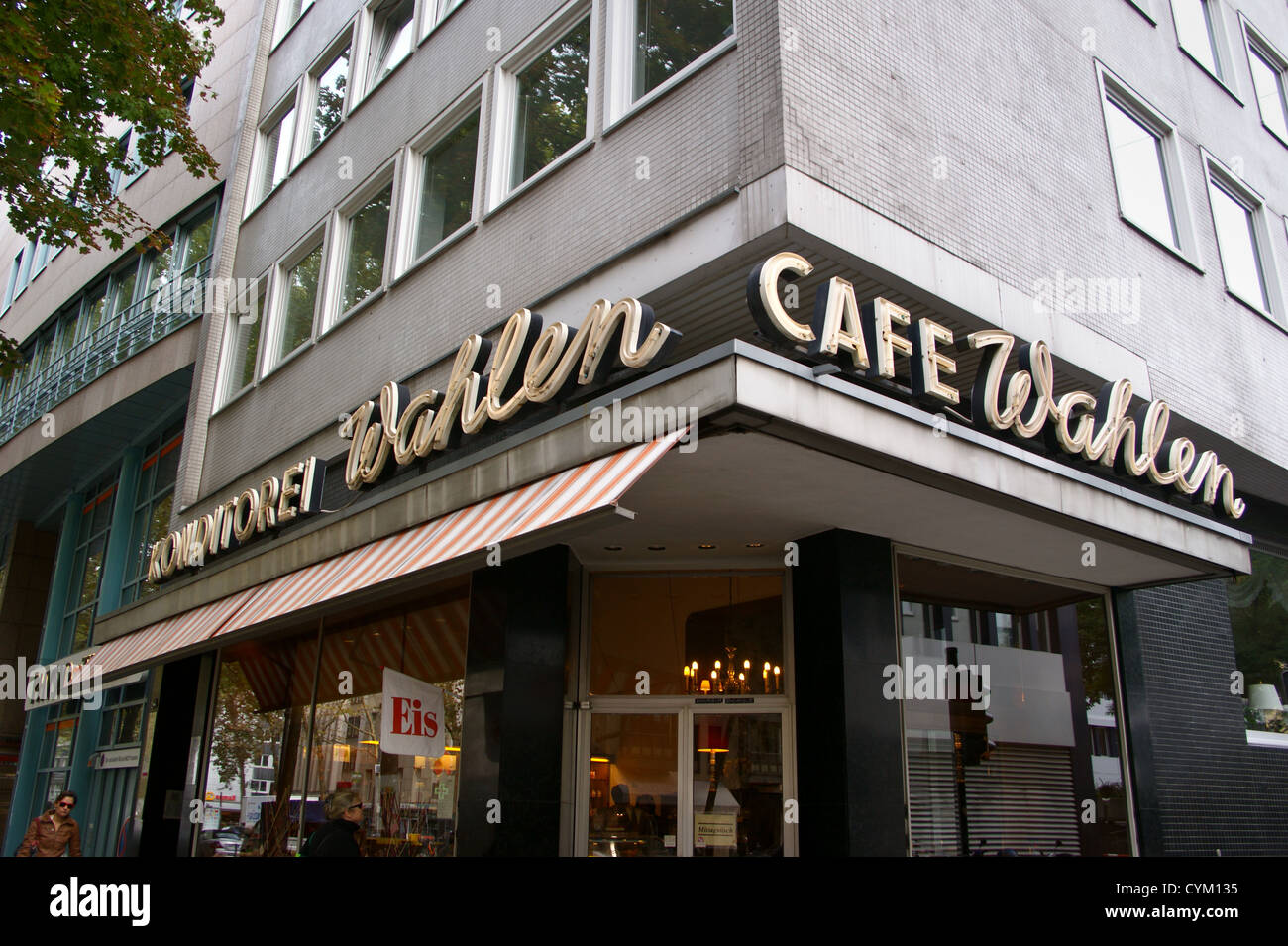 Cafe Wahlen, Hohenstaufenring, Köln, Köln, Nordrhein-Westfalen, Deutschland Stockfoto