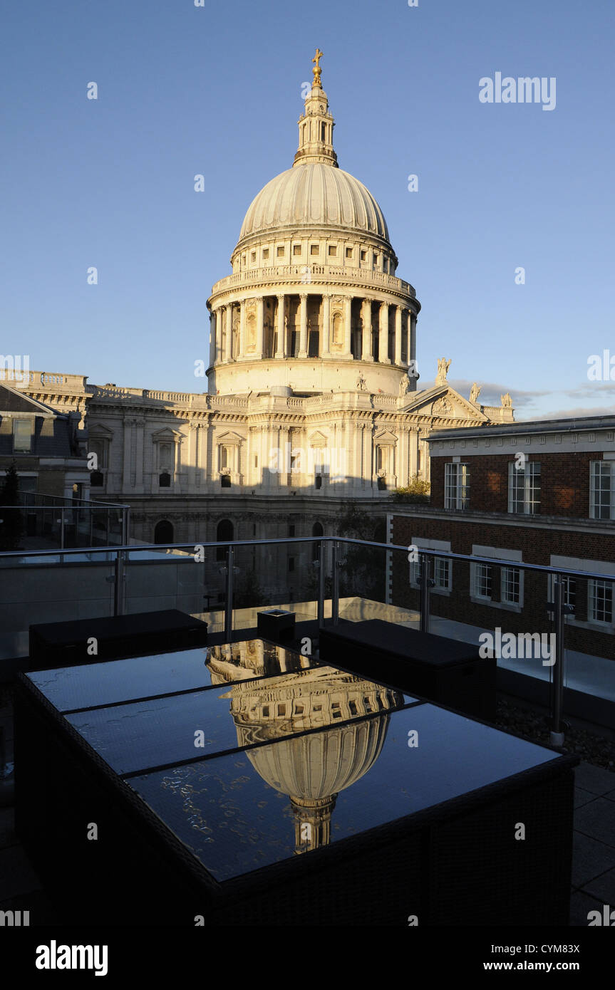 Blick von Grange St Paul's Hotel St. Paul's Cathedral, London, UK Stockfoto