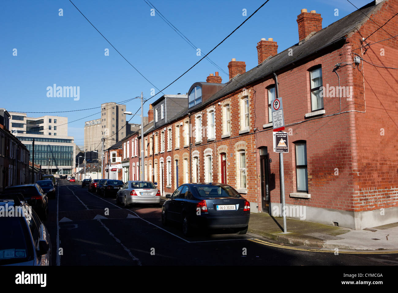 Reihenhäuser auf Gordon Street in Dublin Irland Stockfoto